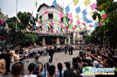 ����ӭ�����ο����߷壬�ڶ����M��82325�˴�